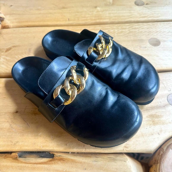 Alohas Fireplace Clog in Black Size 9 - Picture 7 of 7